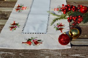 Karácsonyi asztali futó - harangos mintával 90x40cm
