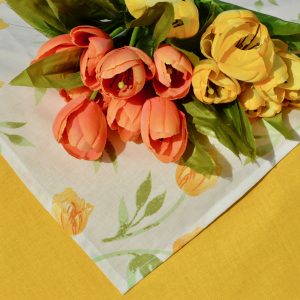 Asztalterítő - Alíz sárga tulipánjai